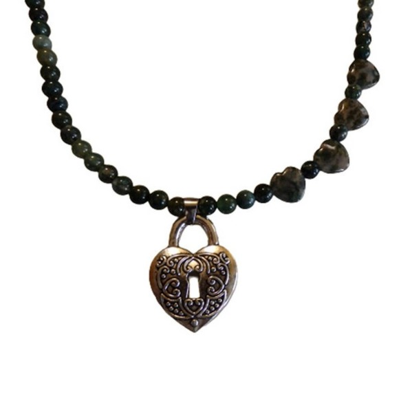 Green Moss Agates Hearts Necklace 3033 - Picture 4 of 5